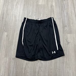 NWT Under Armour Maquina 2.0 Short Men's Medium Black White Athletic Sports